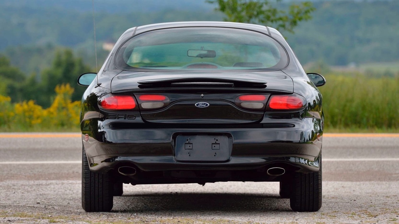 Ford Taurus