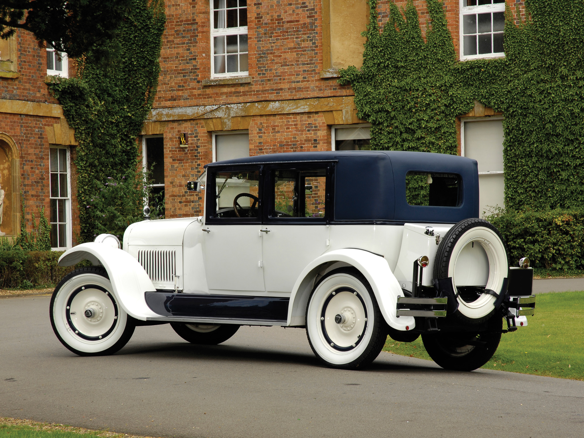 Super six. Автомобиль Гудзон 1926. Hudson super Six 1929. Автомобиль Хадсон 1929. Hudson super Six 1926.