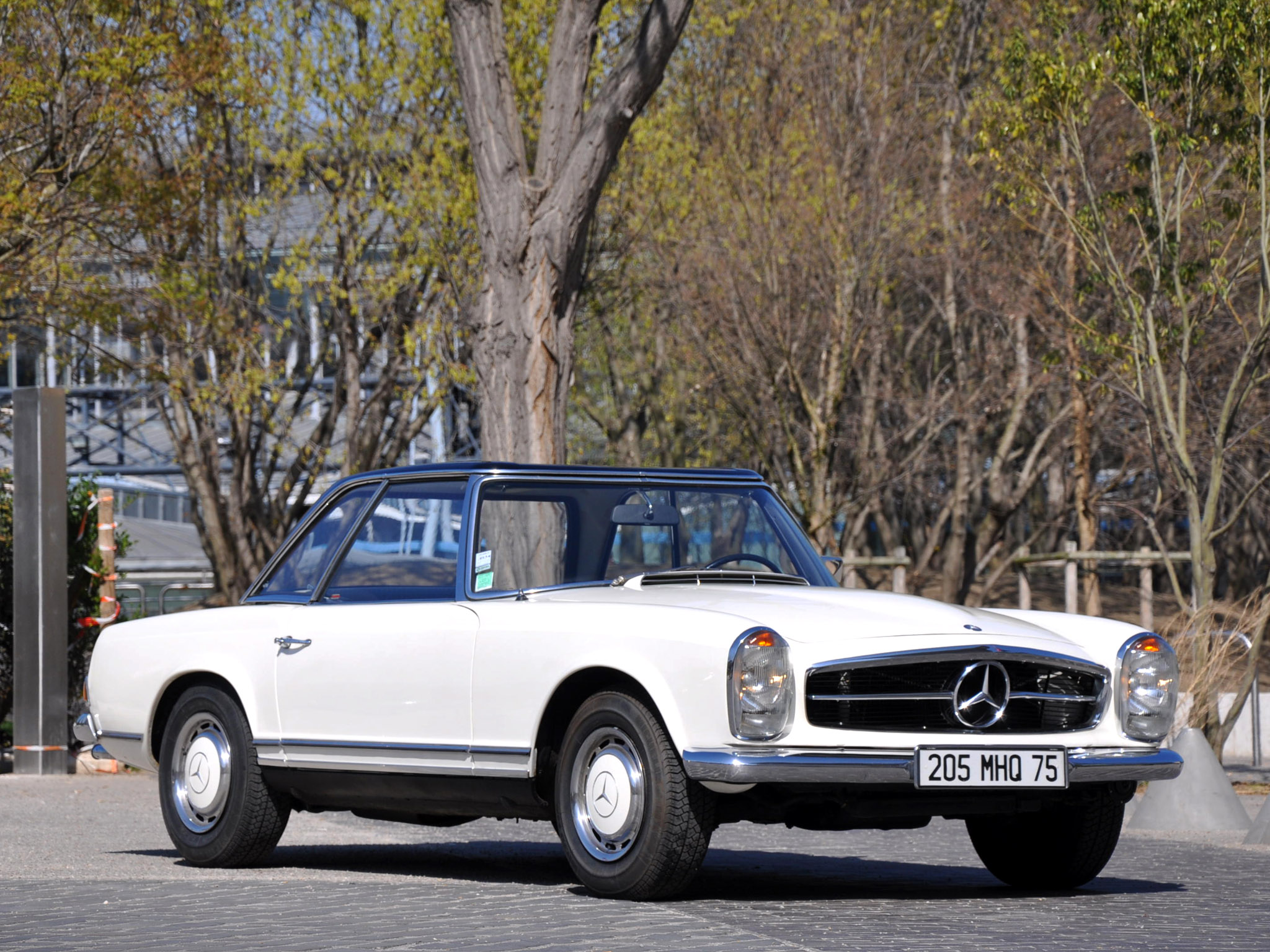 Mercedes Benz 230 SL w113