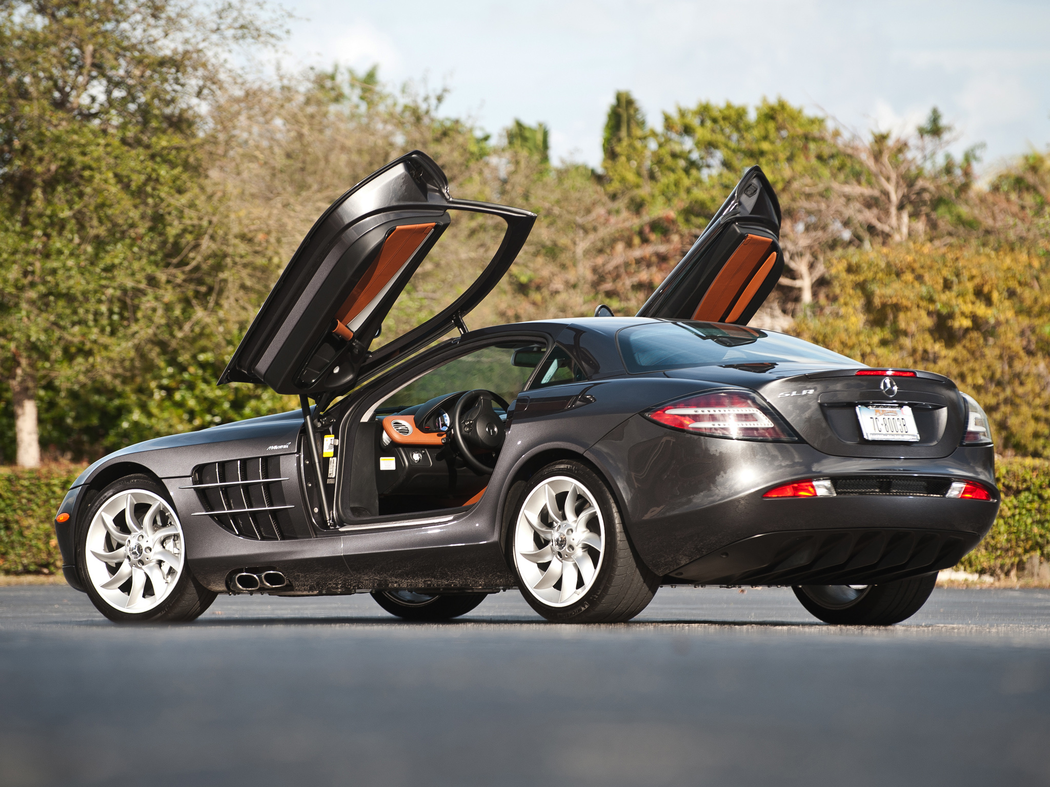 Mercedes Benz SLR MCLAREN двигатель