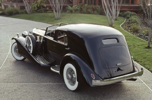 Rolls Royce Phantom Lincoln Town car